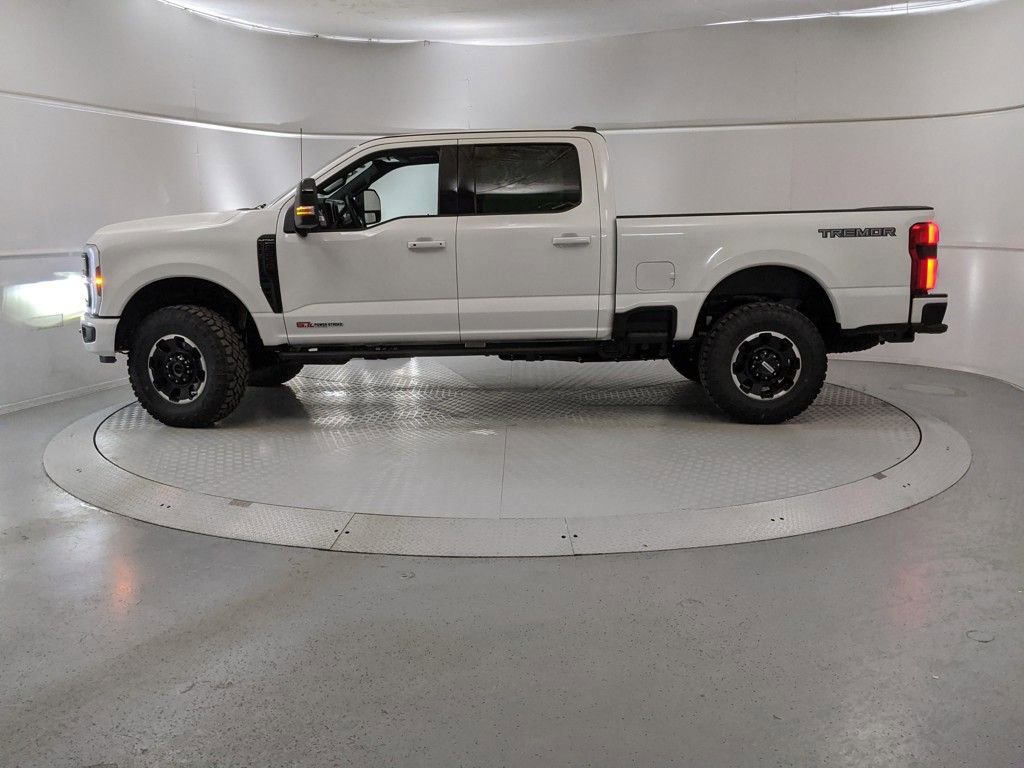 New 2025 Ford F250 Platinum w/ Tremor Off-Road Package image 5