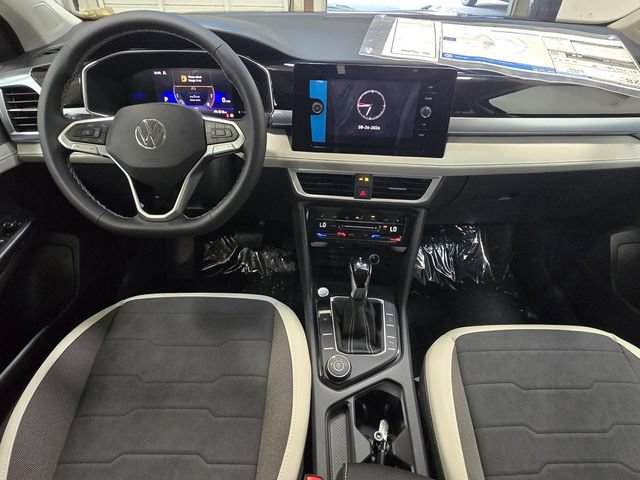 New 2026 Volkswagen Taos SE AWD/4WD image 13