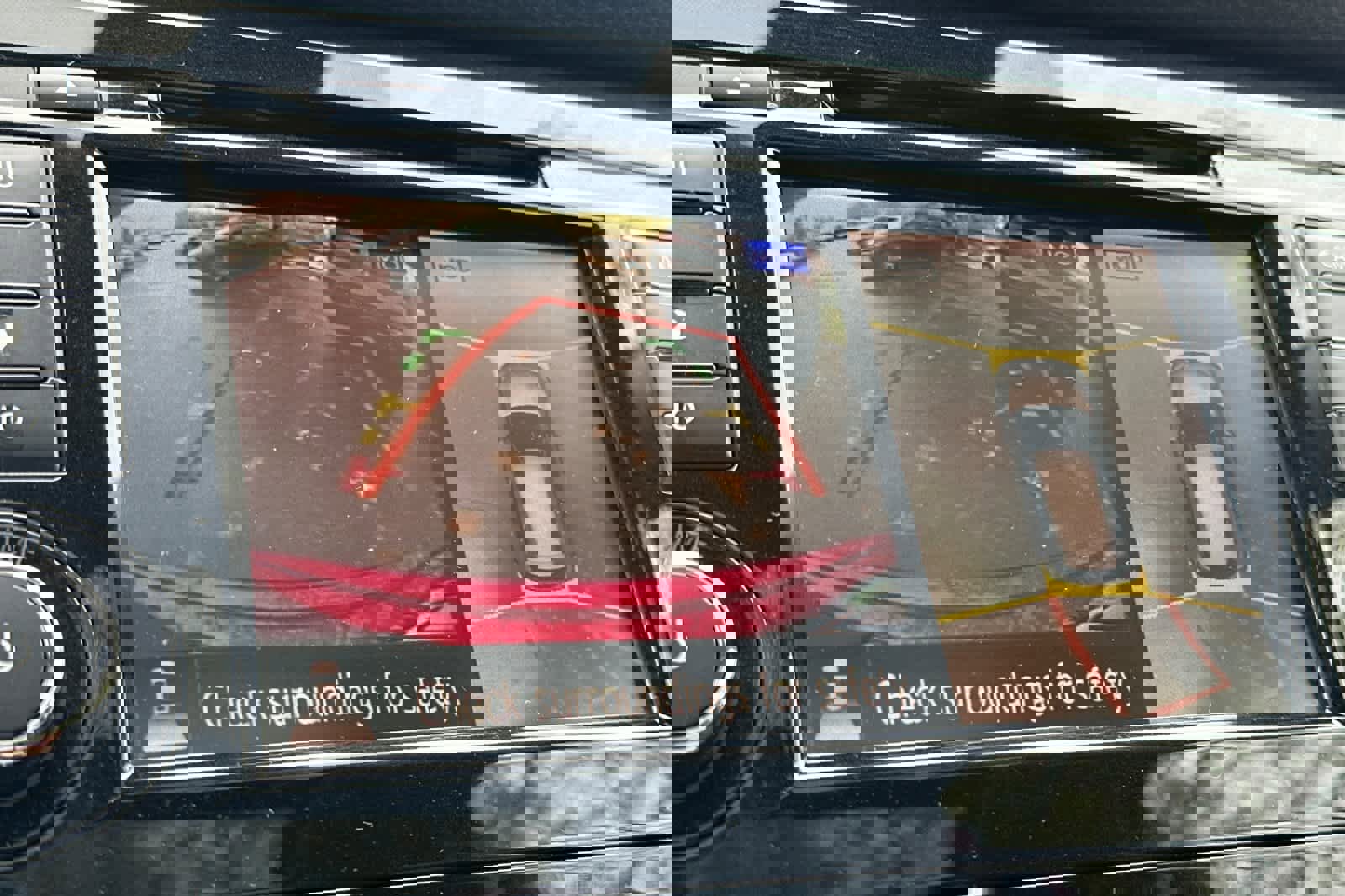 Used 2020 Nissan Rogue S image 20