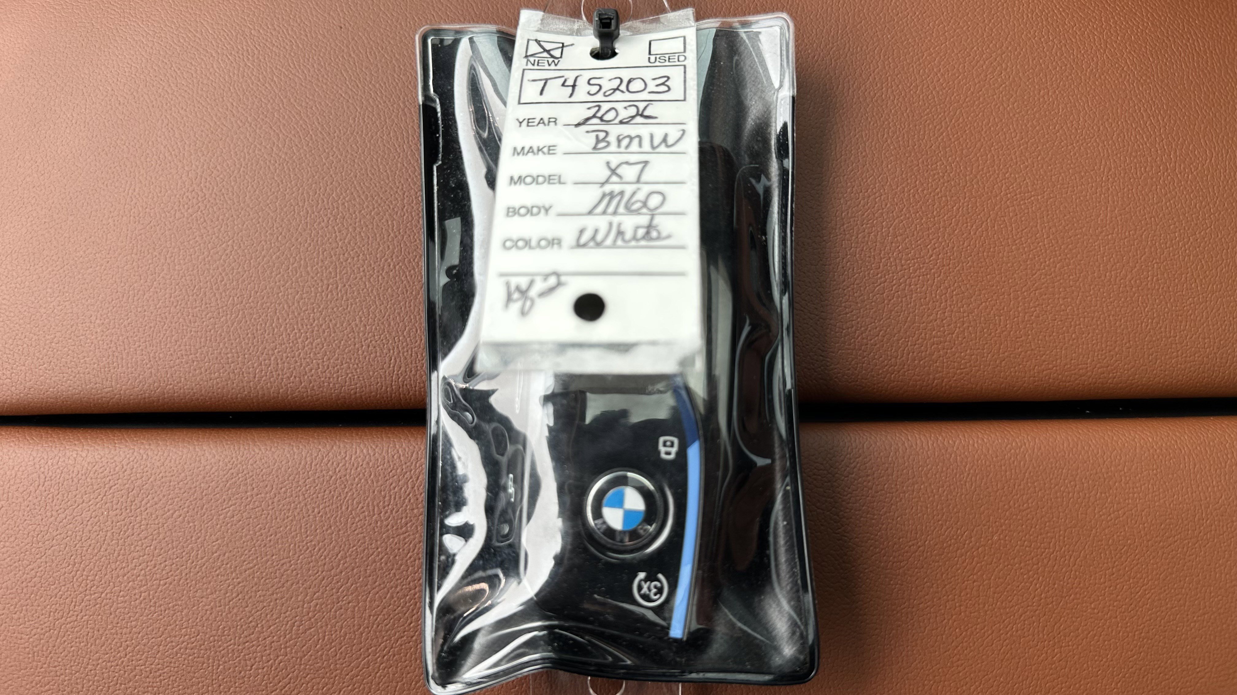 Used 2026 BMW X7 M60i AWD/4WD image 35
