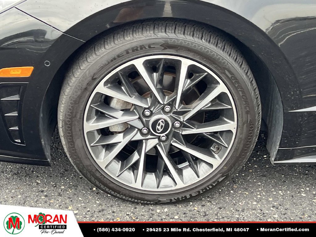 Used 2023 Hyundai Sonata Limited w/ Preferred Accessory Package FWD image 10