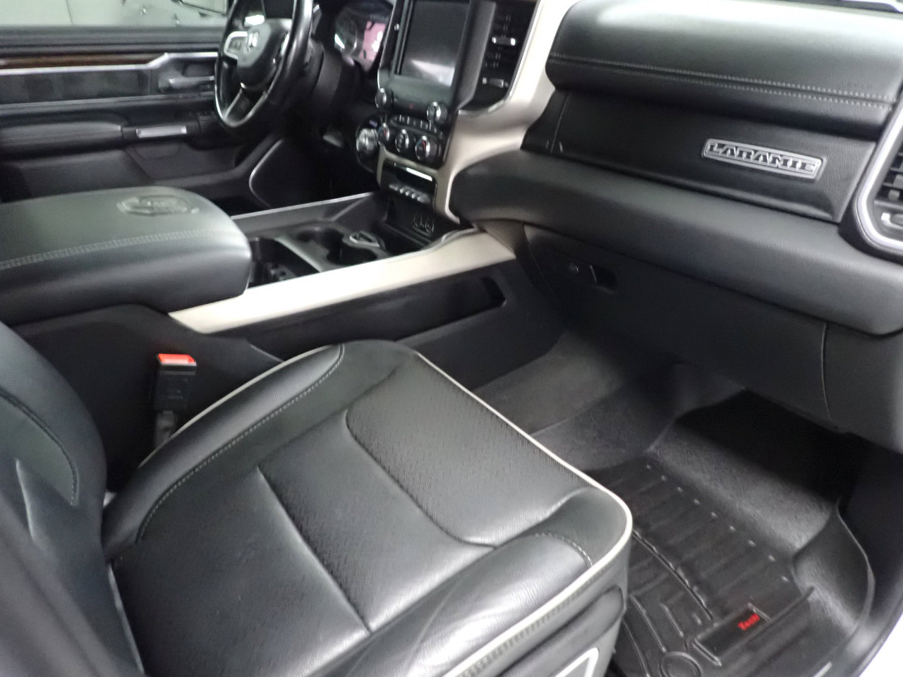 Used 2021 RAM 1500 Laramie image 6