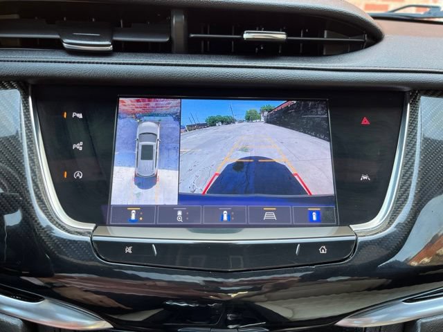 Used 2023 Cadillac XT6 Sport w/ Technology Package AWD/4WD image 39