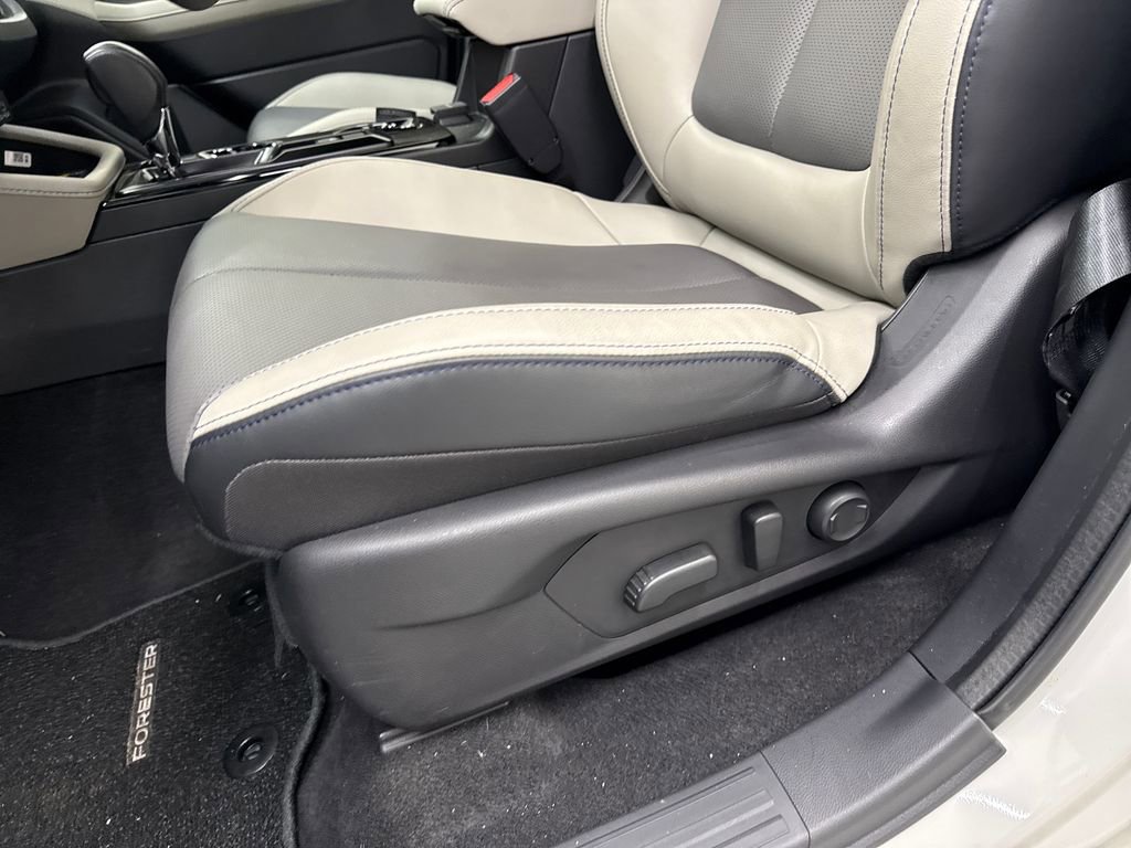 Used 2026 Subaru Forester Limited AWD/4WD image 12