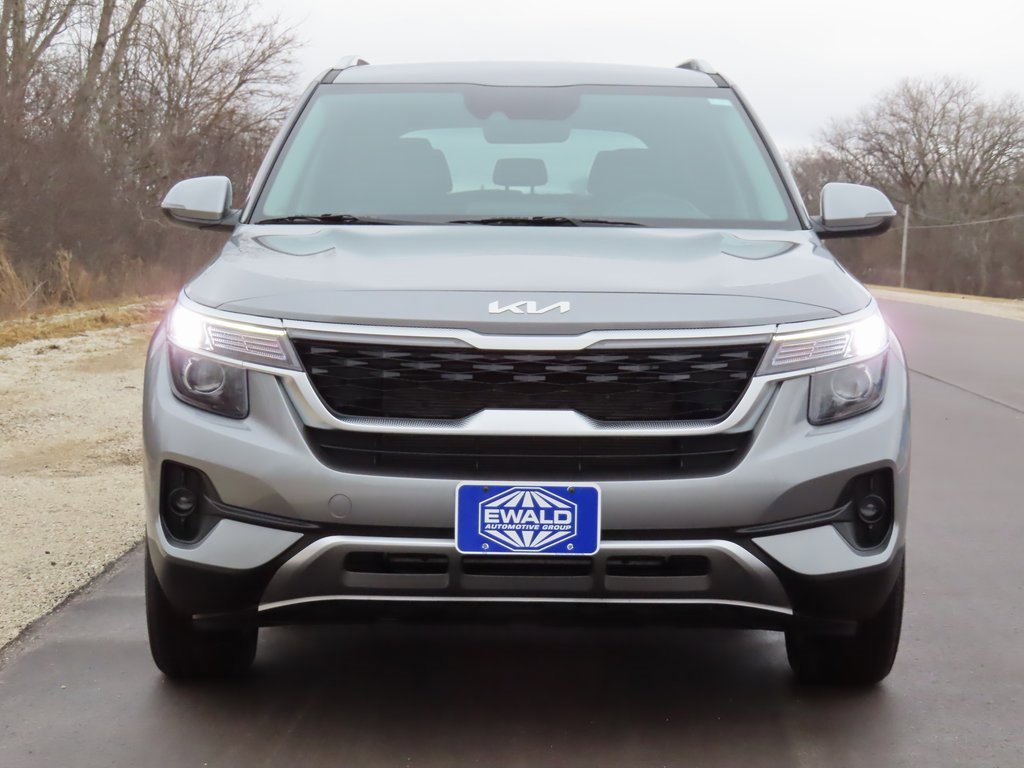 Certified 2023 Kia Seltos S w/ Navigation Package image 14