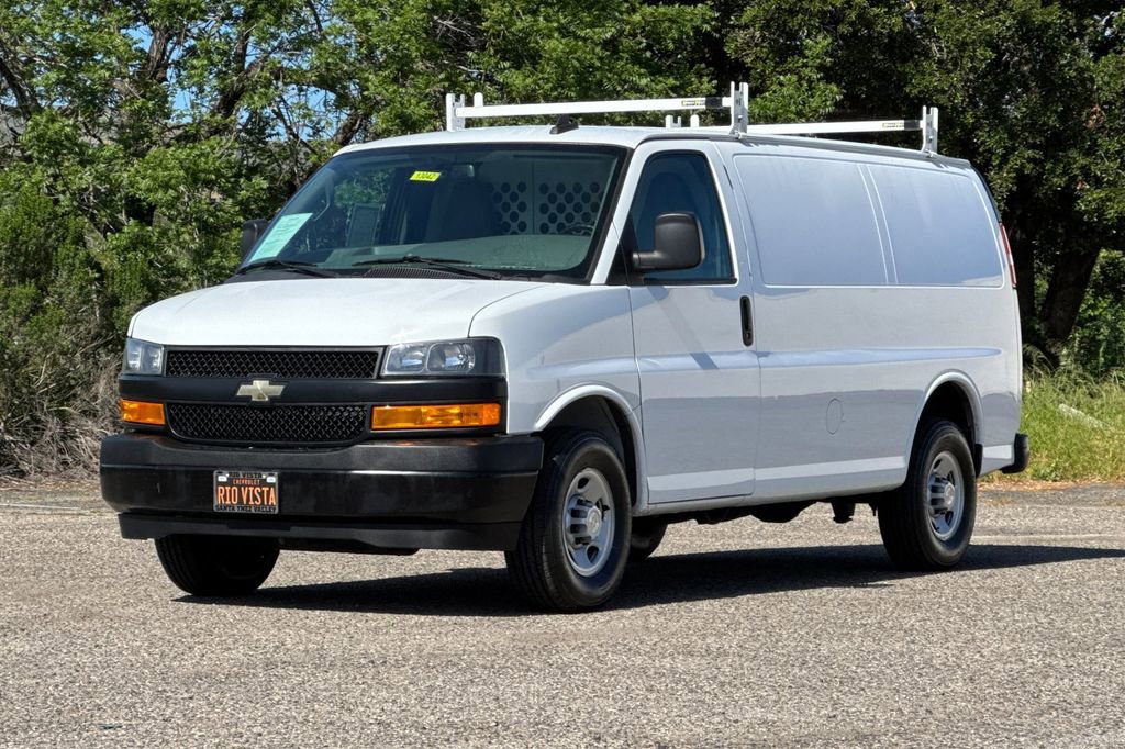 Used 2020 Chevrolet Express 2500 w/ Communications Package image 8