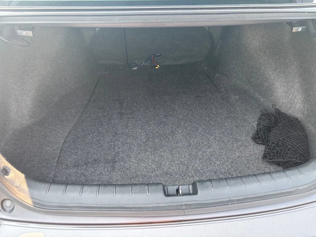 Used 2016 Honda Accord EX image 32