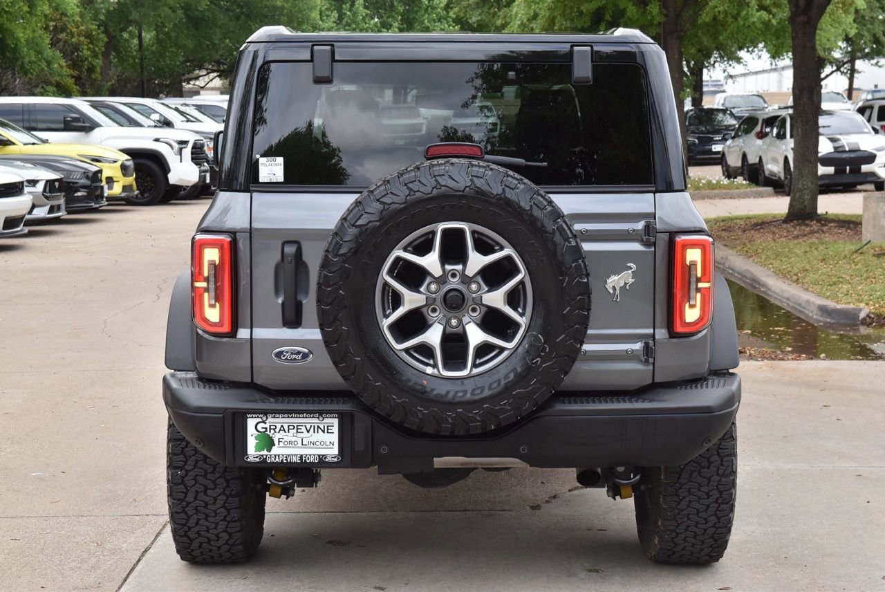 Certified 2025 Ford Bronco Badlands image 9