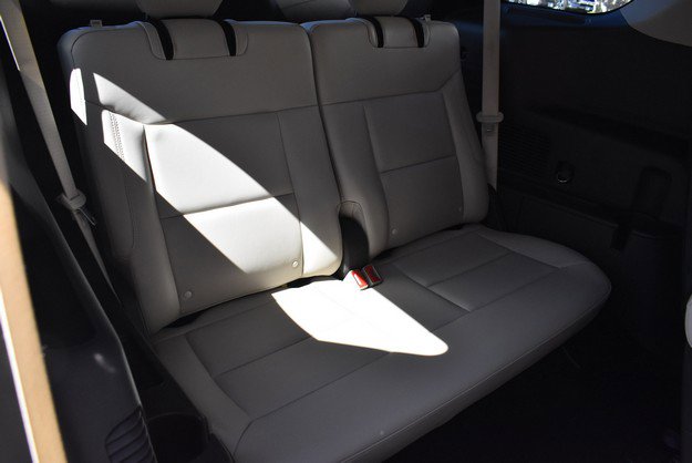 Used 2020 Ford Explorer Platinum image 30