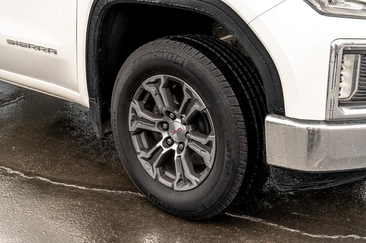 Used 2019 GMC Sierra 1500 SLT image 14