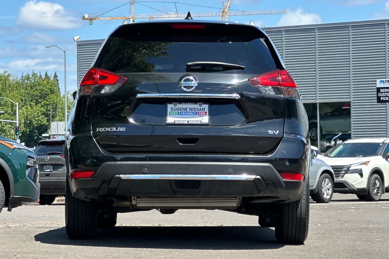 Used 2020 Nissan Rogue SV FWD image 7