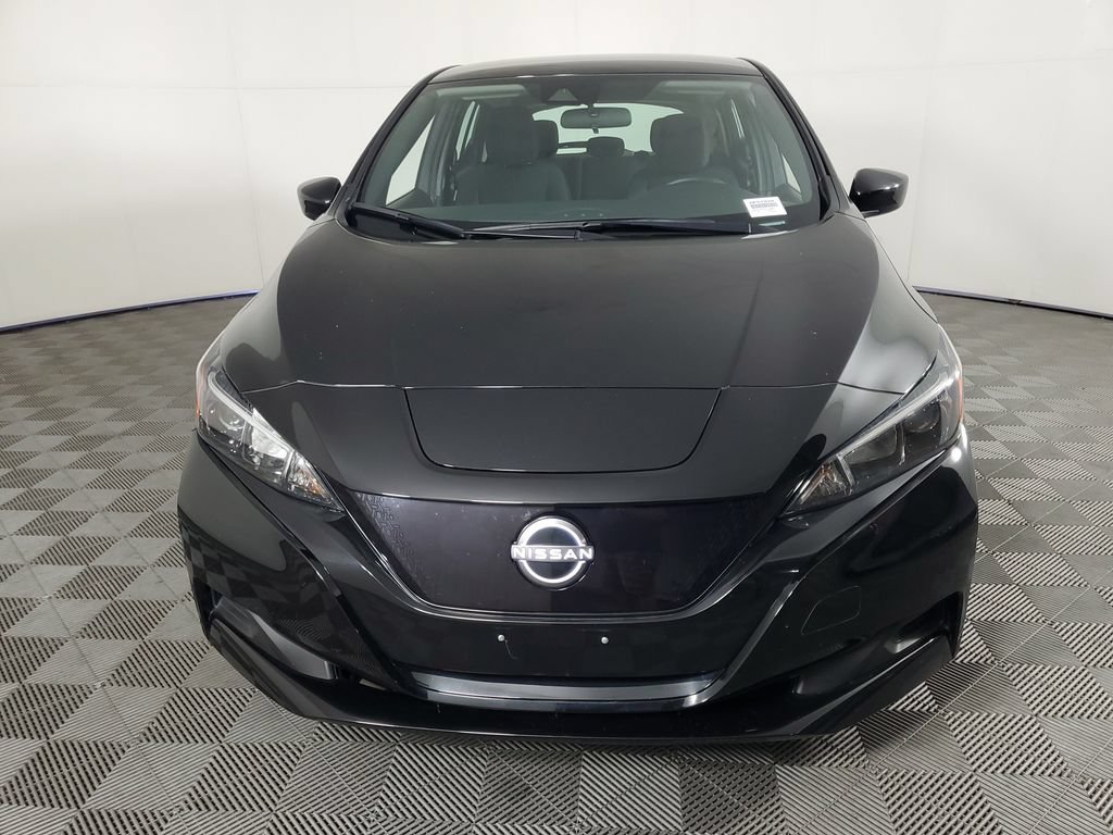 Used 2025 Nissan Leaf S FWD image 9