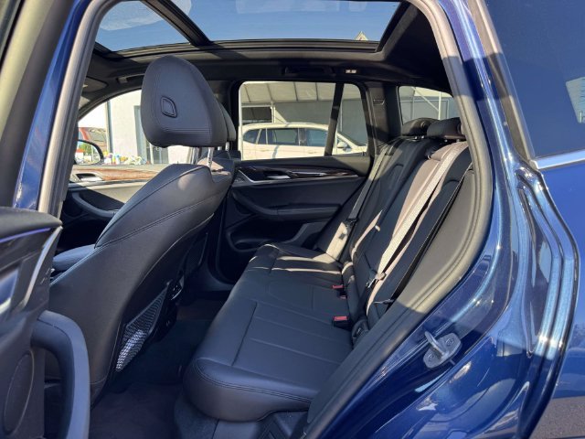 Used 2021 BMW X3 xDrive30i w/ Convenience Package AWD/4WD image 17