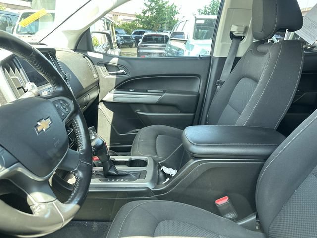 Used 2019 Chevrolet Colorado LT w/ LT Convenience Package RWD image 4
