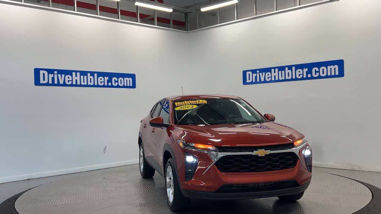 Used 2024 Chevrolet Trax LS w/ LS Convenience Package FWD image 5