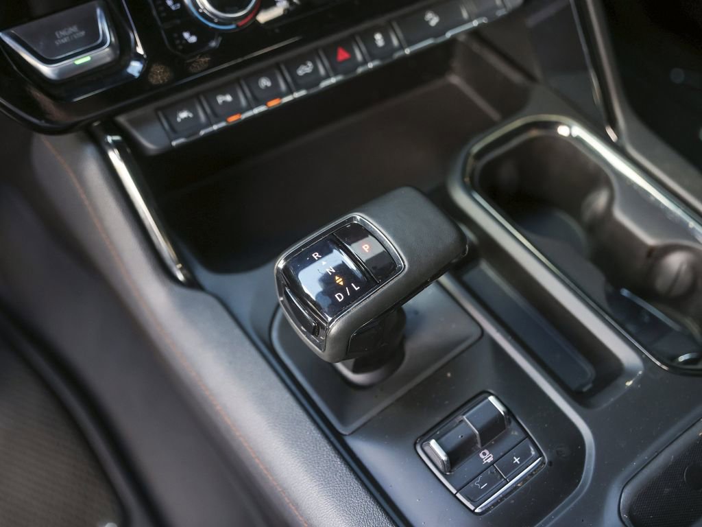 Used 2024 GMC Sierra 1500 AT4 w/ AT4 Preferred Package AWD/4WD image 28