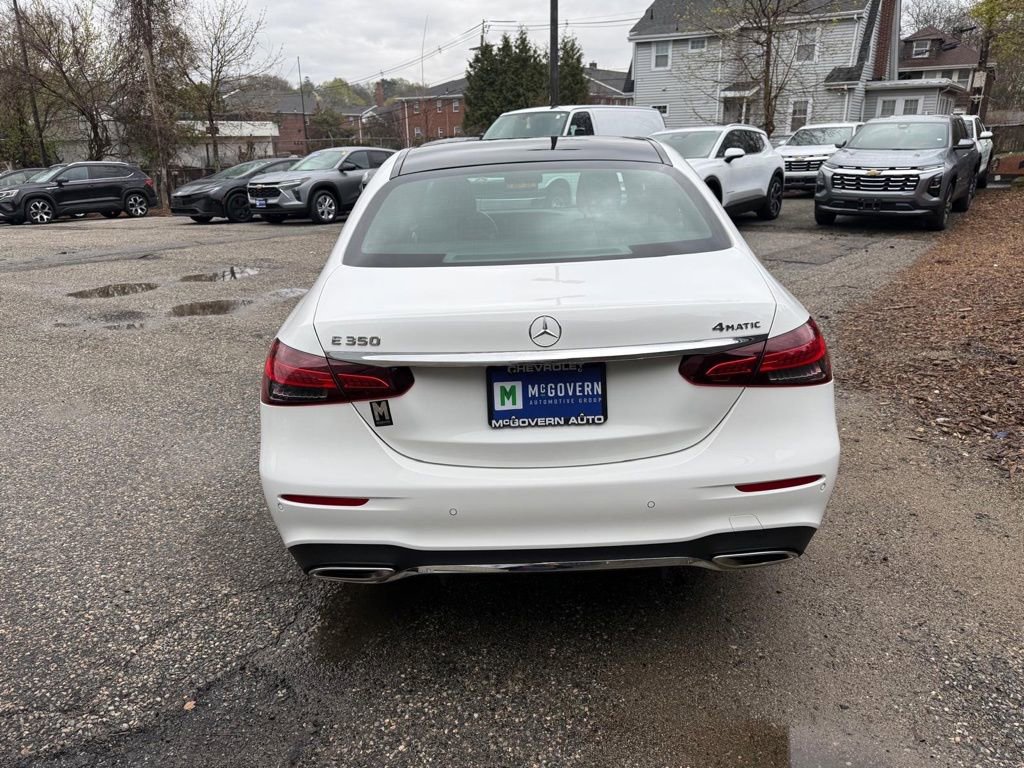 Used 2023 Mercedes-Benz E 350 4MATIC Sedan image 4