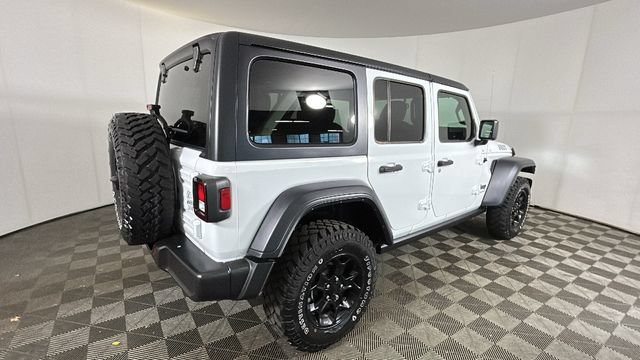 Used 2023 Jeep Wrangler Unlimited w/ Cold Weather Group AWD/4WD image 2