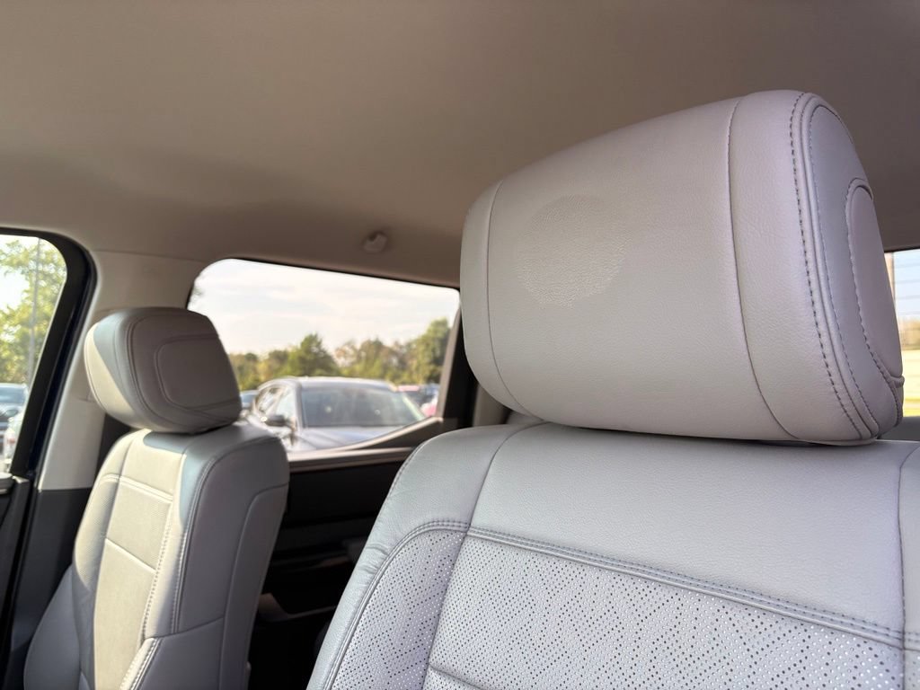 Used 2024 Toyota Tundra Limited AWD/4WD image 22