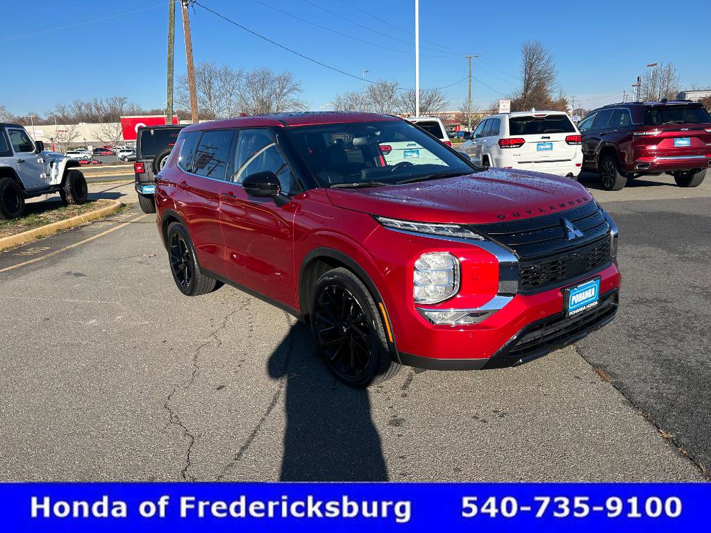 Used 2023 Mitsubishi Outlander SEL Black Edition image 8