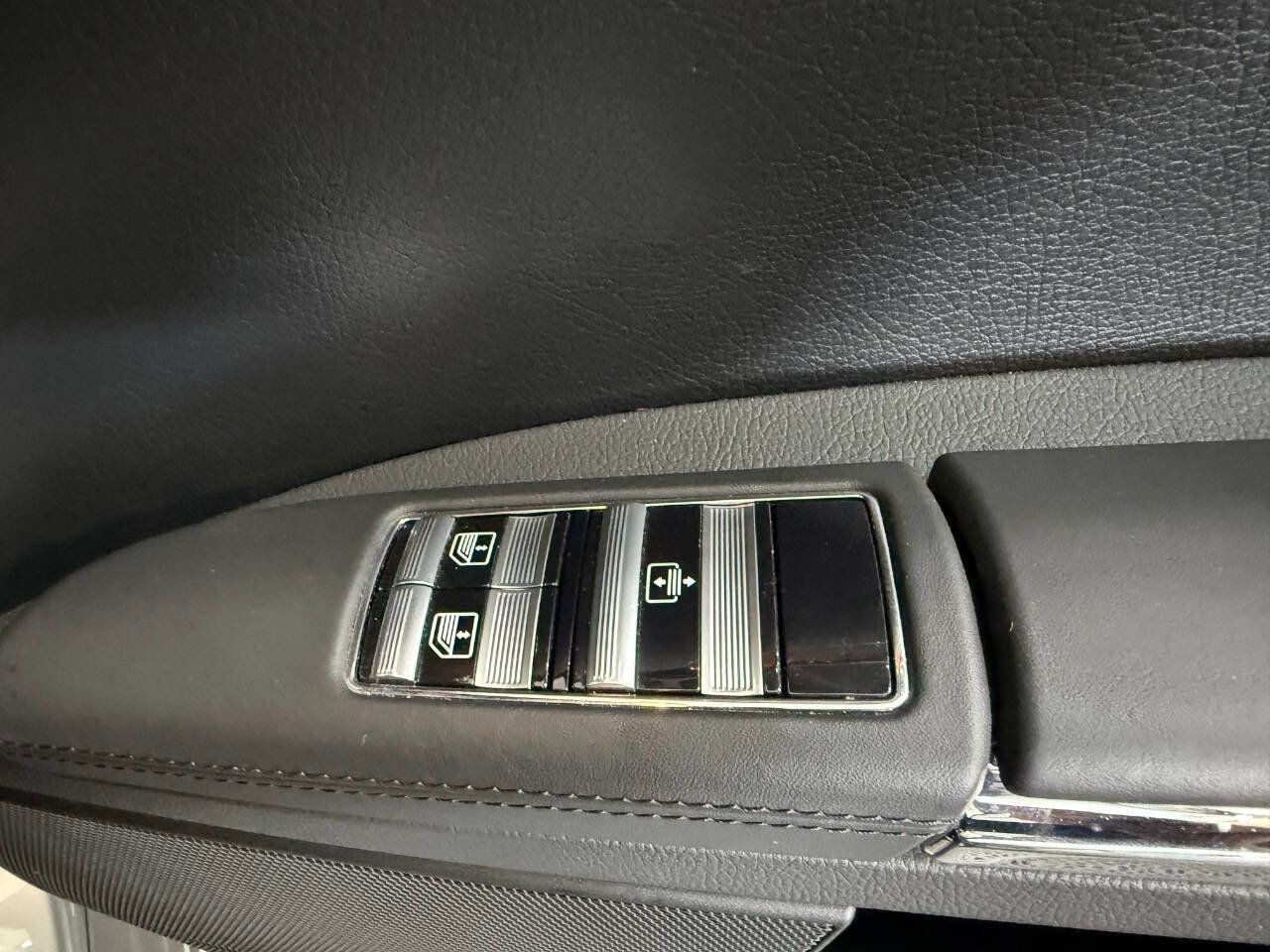 Used 2008 Mercedes-Benz S 63 AMG image 30