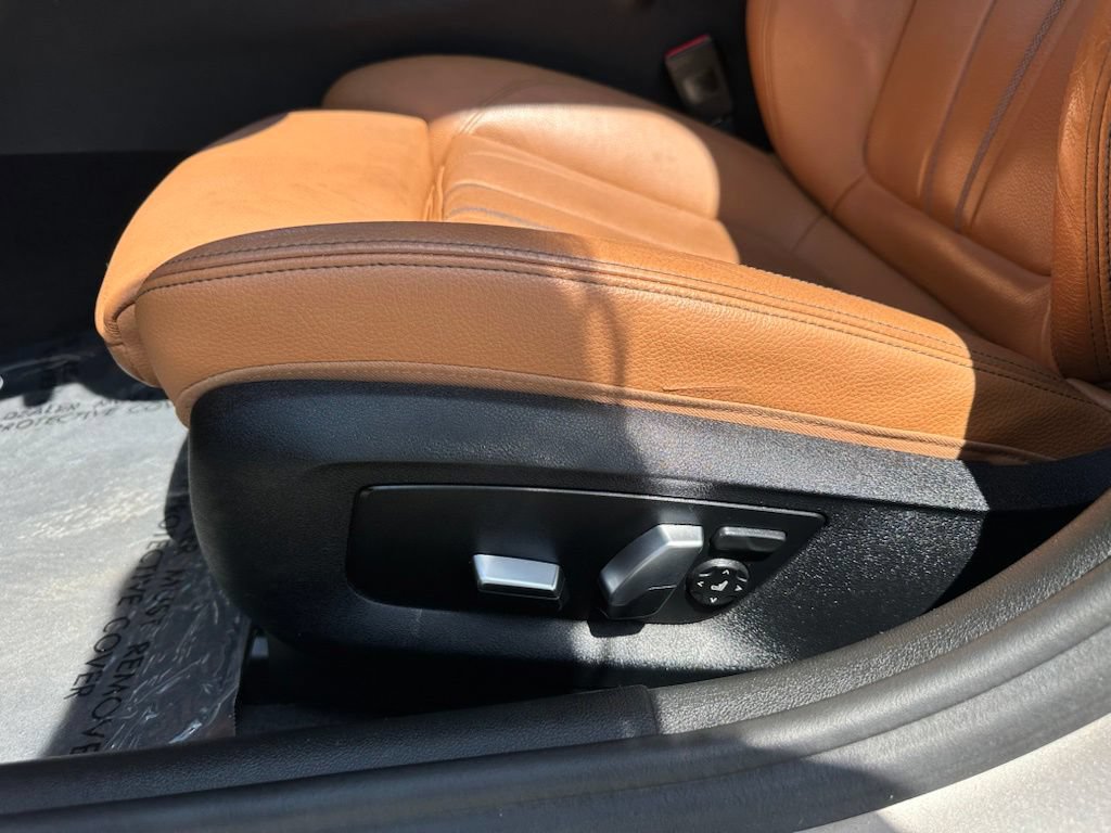 Used 2017 BMW 530i RWD image 11