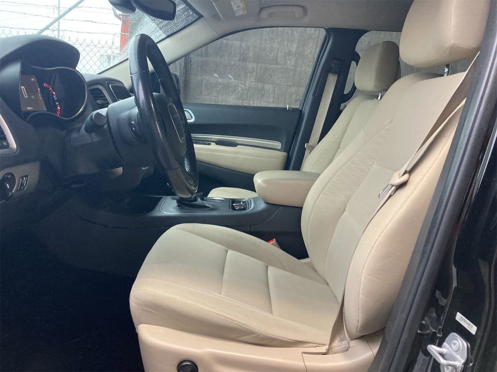 Used 2019 Dodge Durango SXT image 8