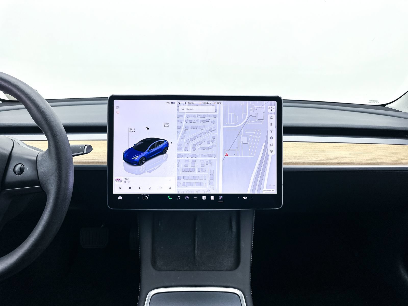 Used 2023 Tesla Model 3 Standard Range RWD image 4