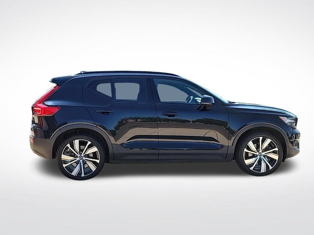 Used 2021 Volvo XC40 P8 Recharge AWD/4WD image 5