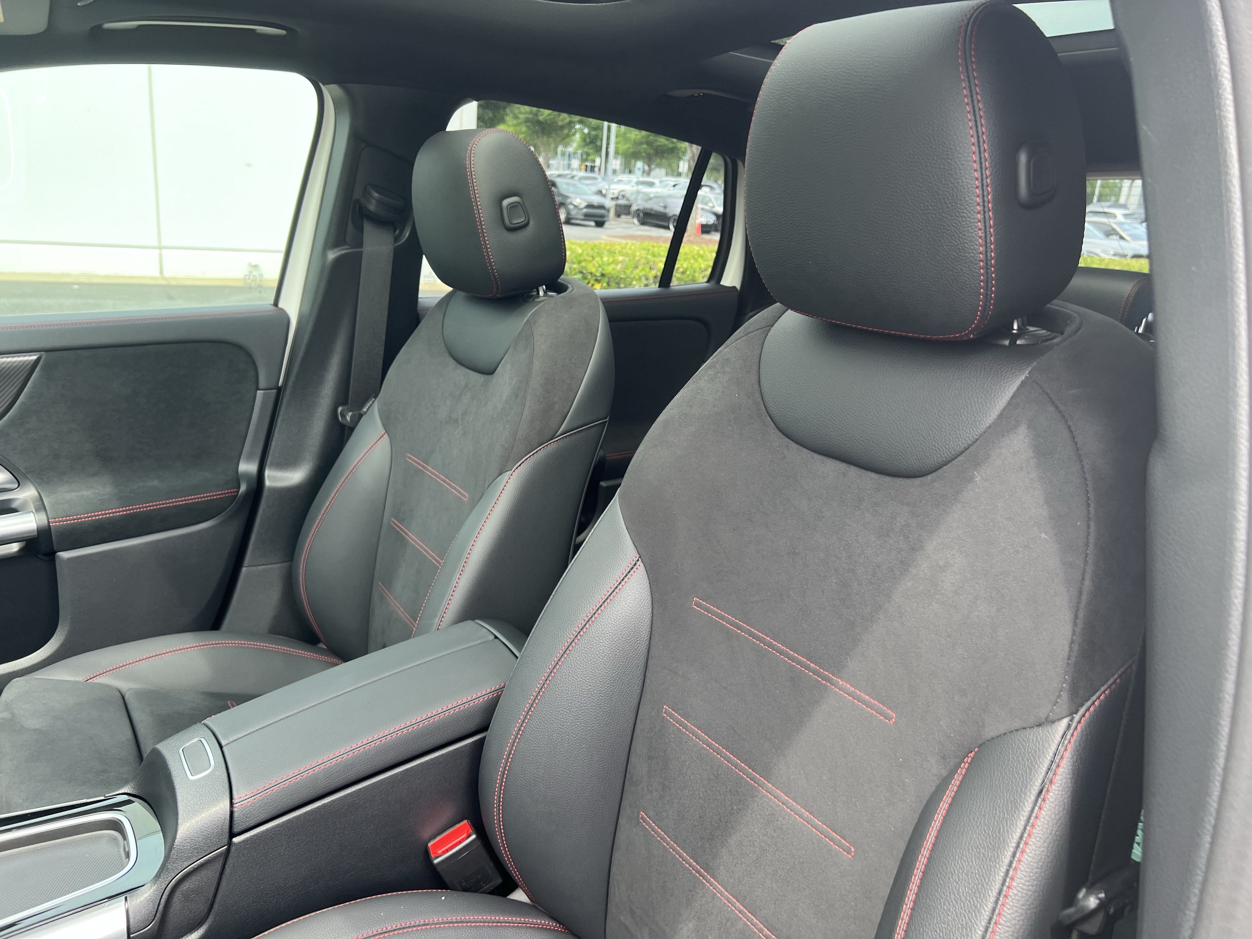 Certified 2024 Mercedes-Benz GLA 250 4MATIC image 16