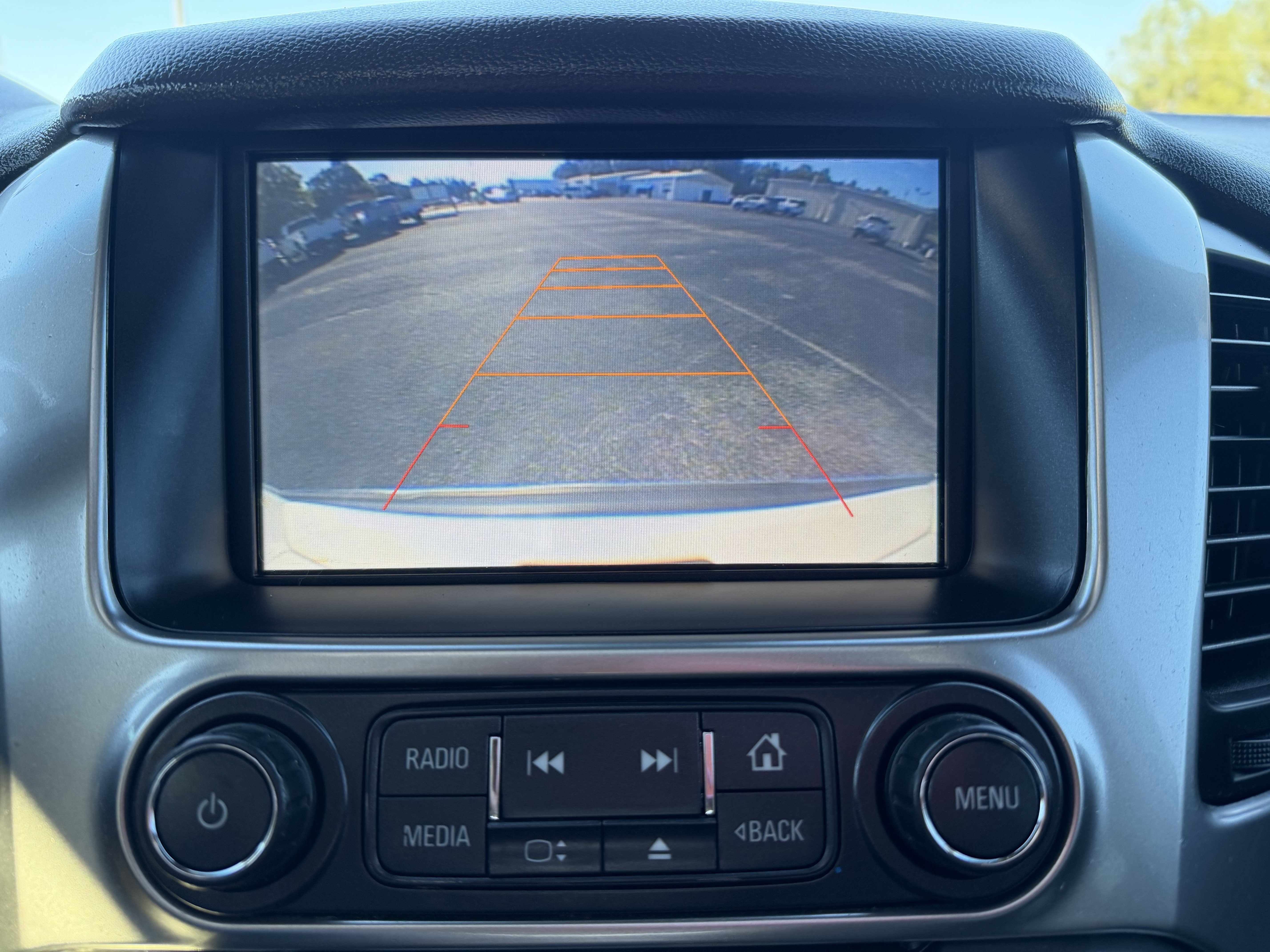 Used 2015 Chevrolet Tahoe LTZ RWD image 35