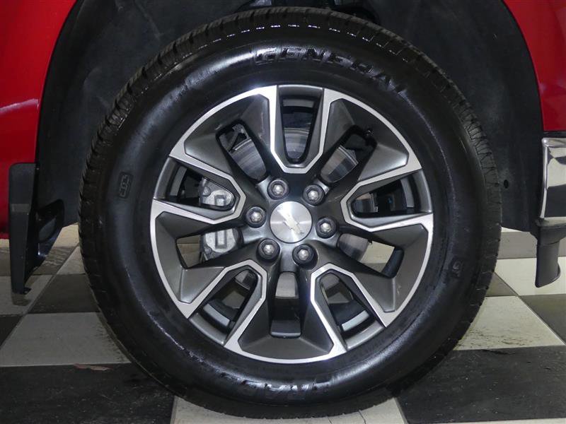 Used 2024 Chevrolet Silverado 1500 LT image 34