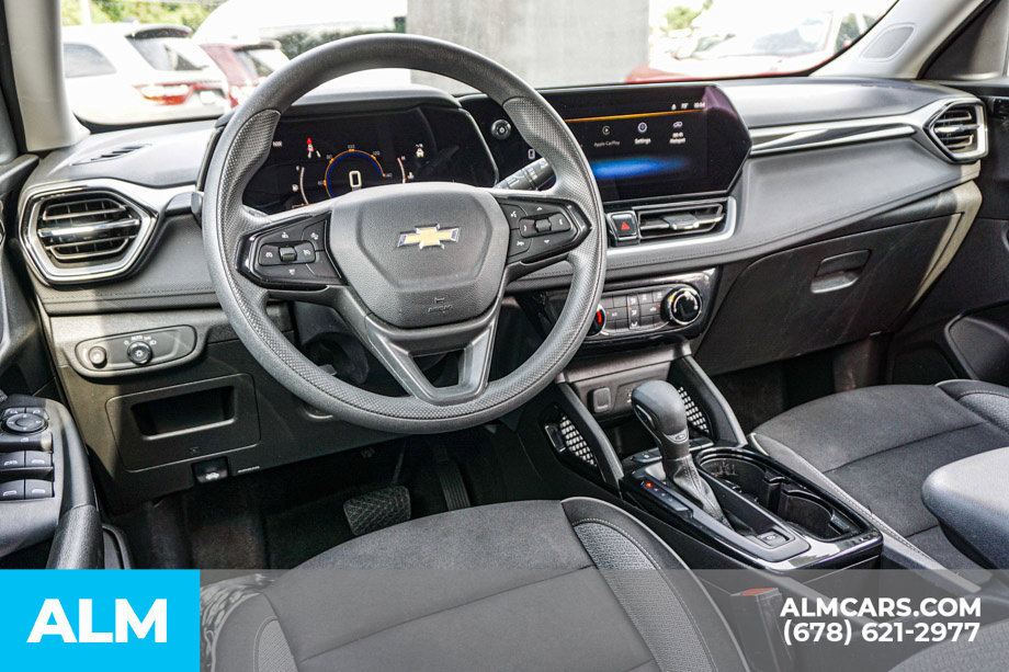 Used 2024 Chevrolet TrailBlazer LT FWD image 26