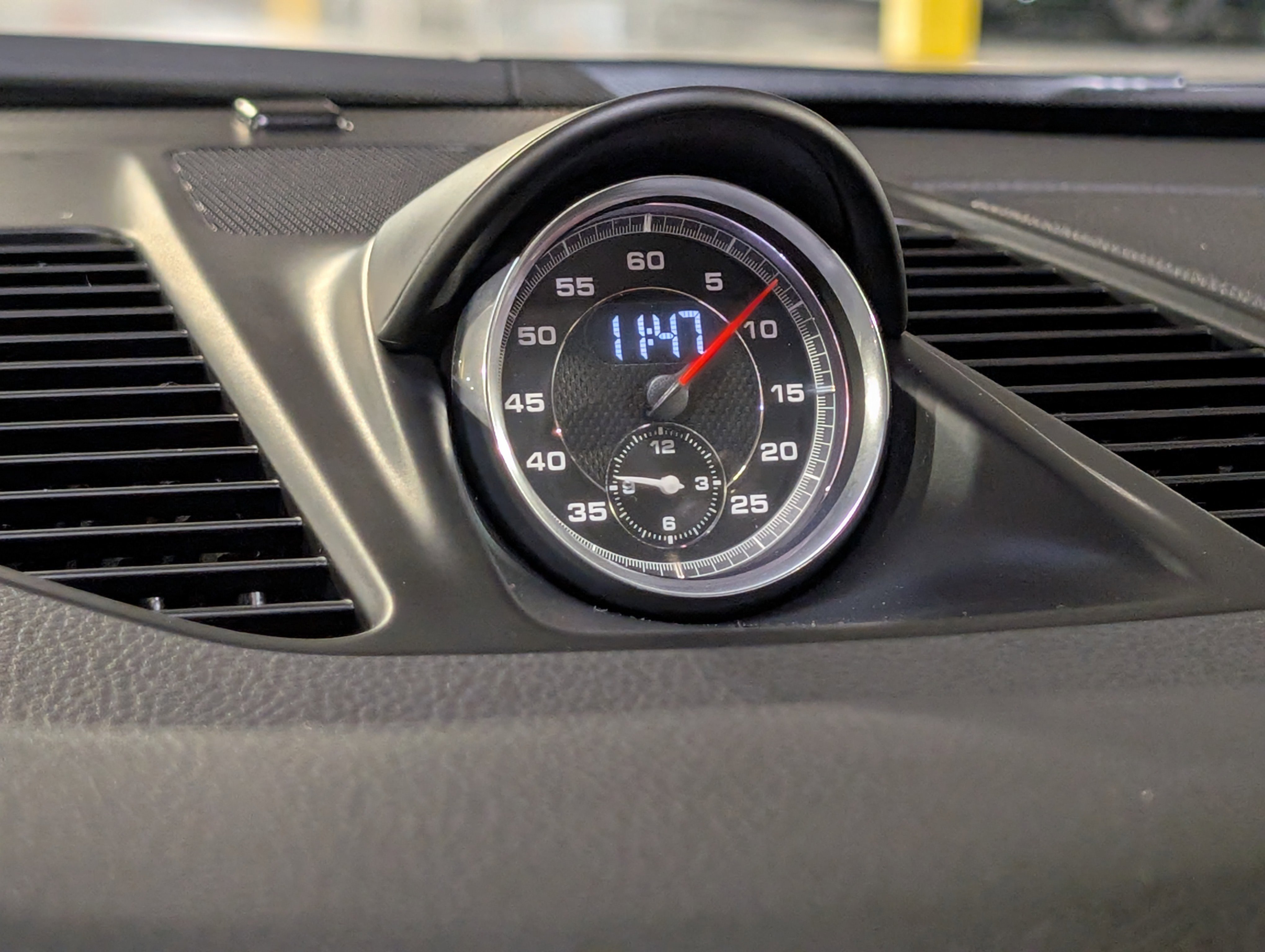 Certified 2019 Porsche 911 Carrera 4S image 34