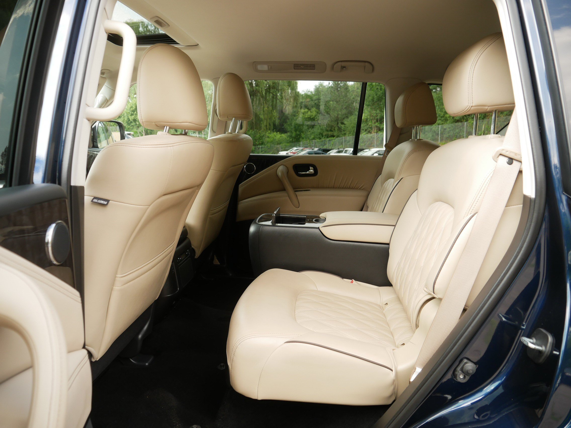 Certified 2024 Nissan Armada Platinum w/ Captain's Chairs Package AWD/4WD image 36