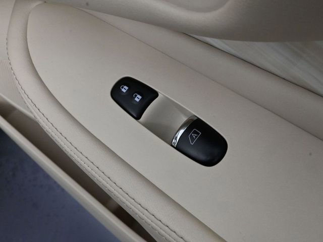 Used 2017 Nissan Murano Platinum image 44