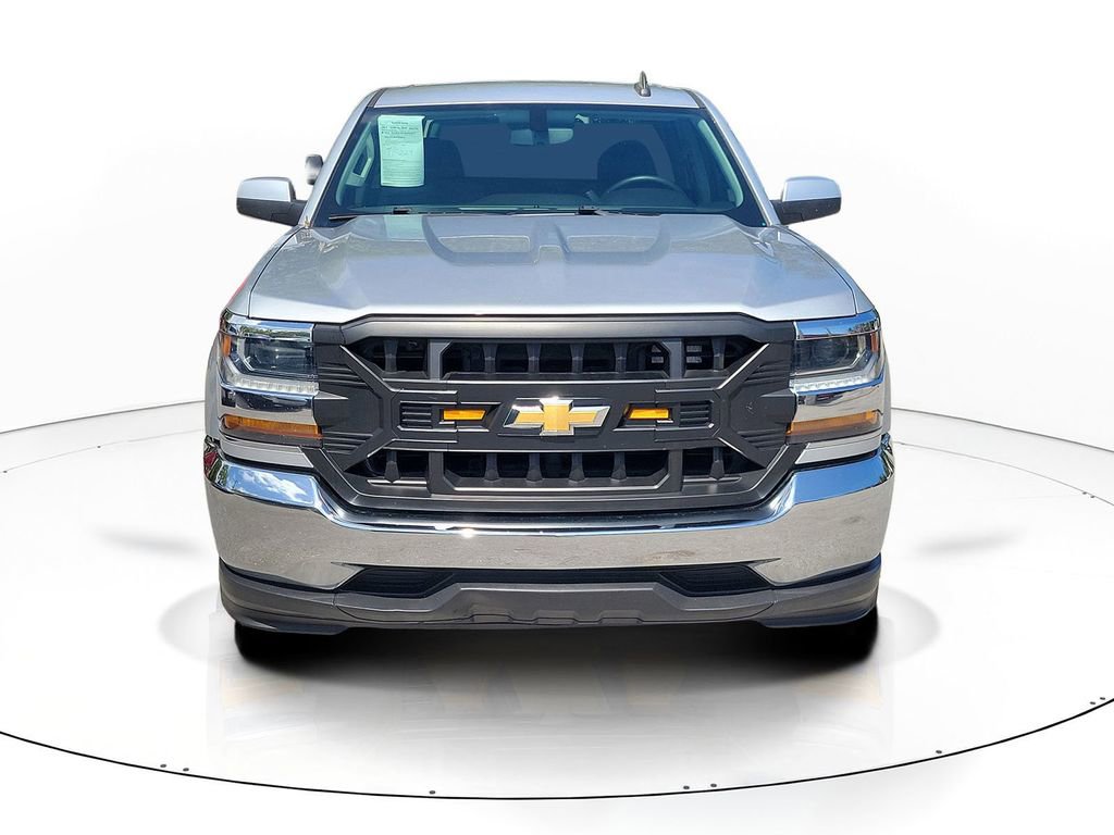 Used 2019 Chevrolet Silverado 1500 LT image 2