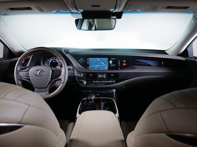 Used 2019 Lexus LS 500 AWD w/ Interior Upgrade Package image 10