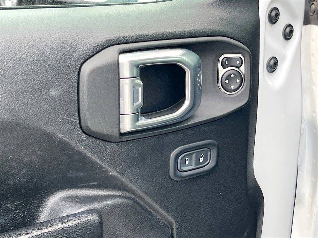 Certified 2023 Jeep Gladiator Sport image 17