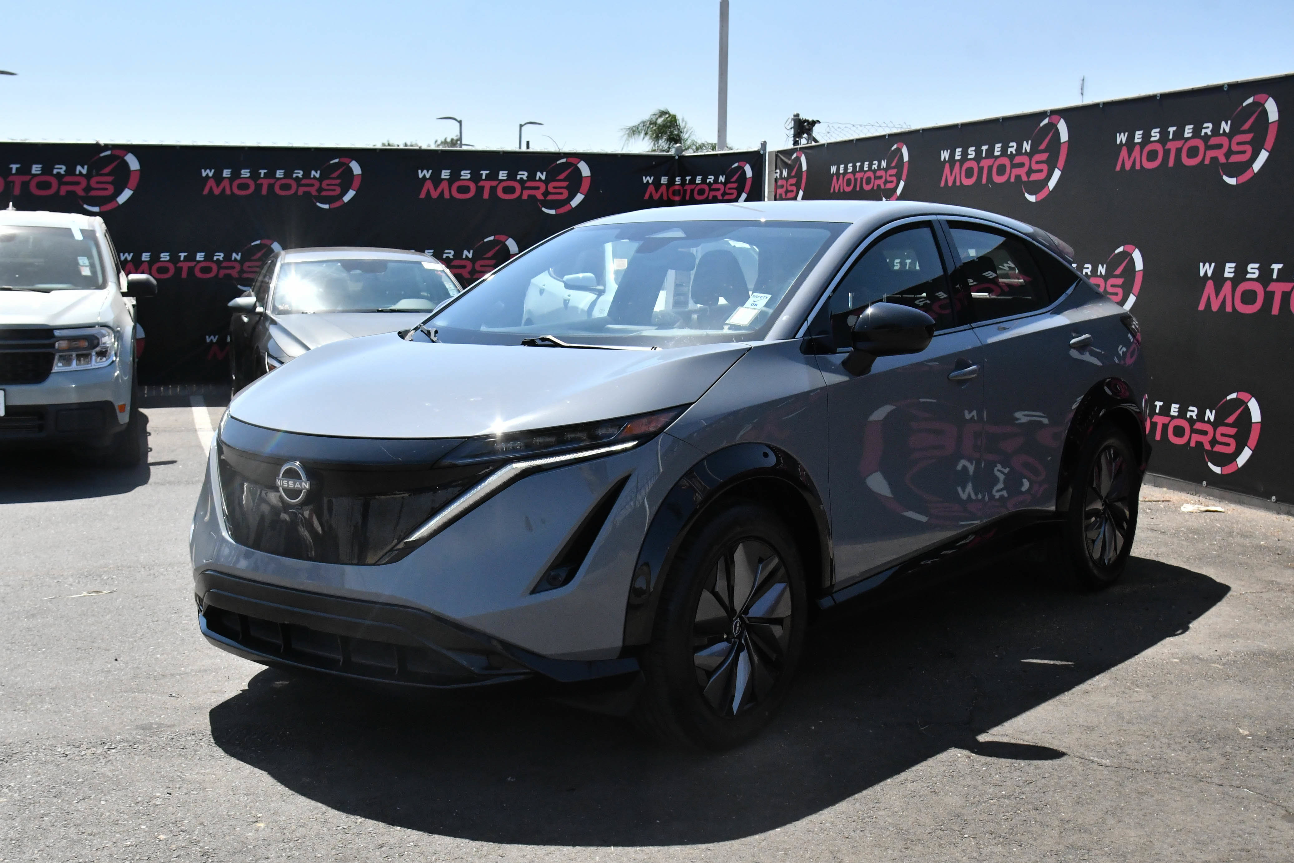 Used 2024 Nissan Ariya FWD image 3