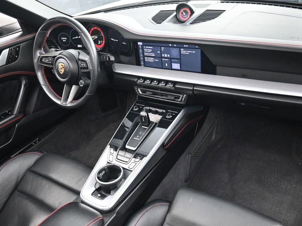 Certified 2021 Porsche 911 Targa 4S image 29