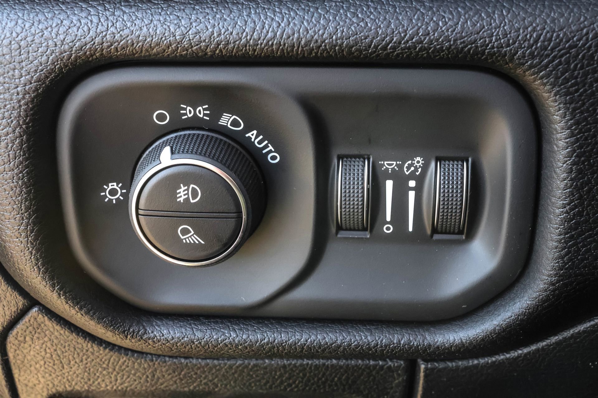 New 2026 RAM 1500 Big Horn image 27