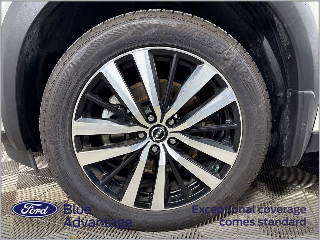 Used 2024 Nissan Pathfinder Platinum FWD image 10