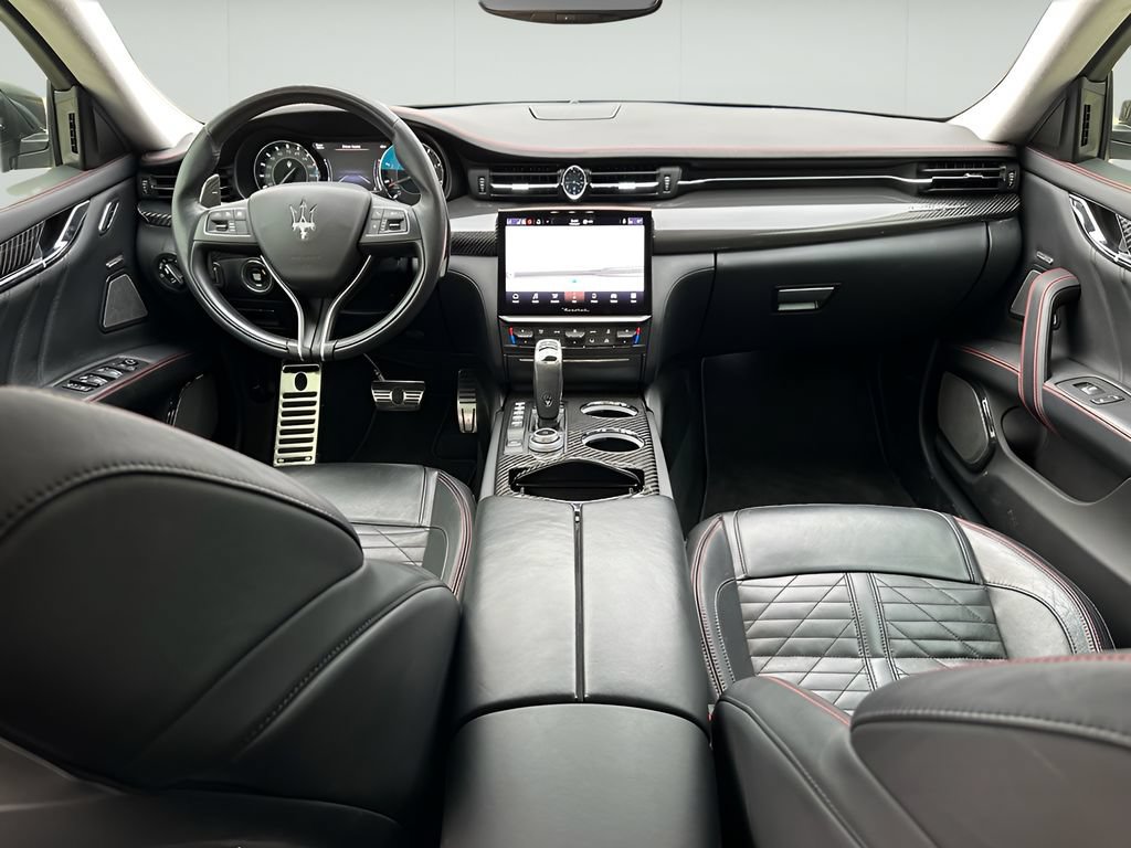 Used 2021 Maserati Quattroporte S GranSport RWD image 17