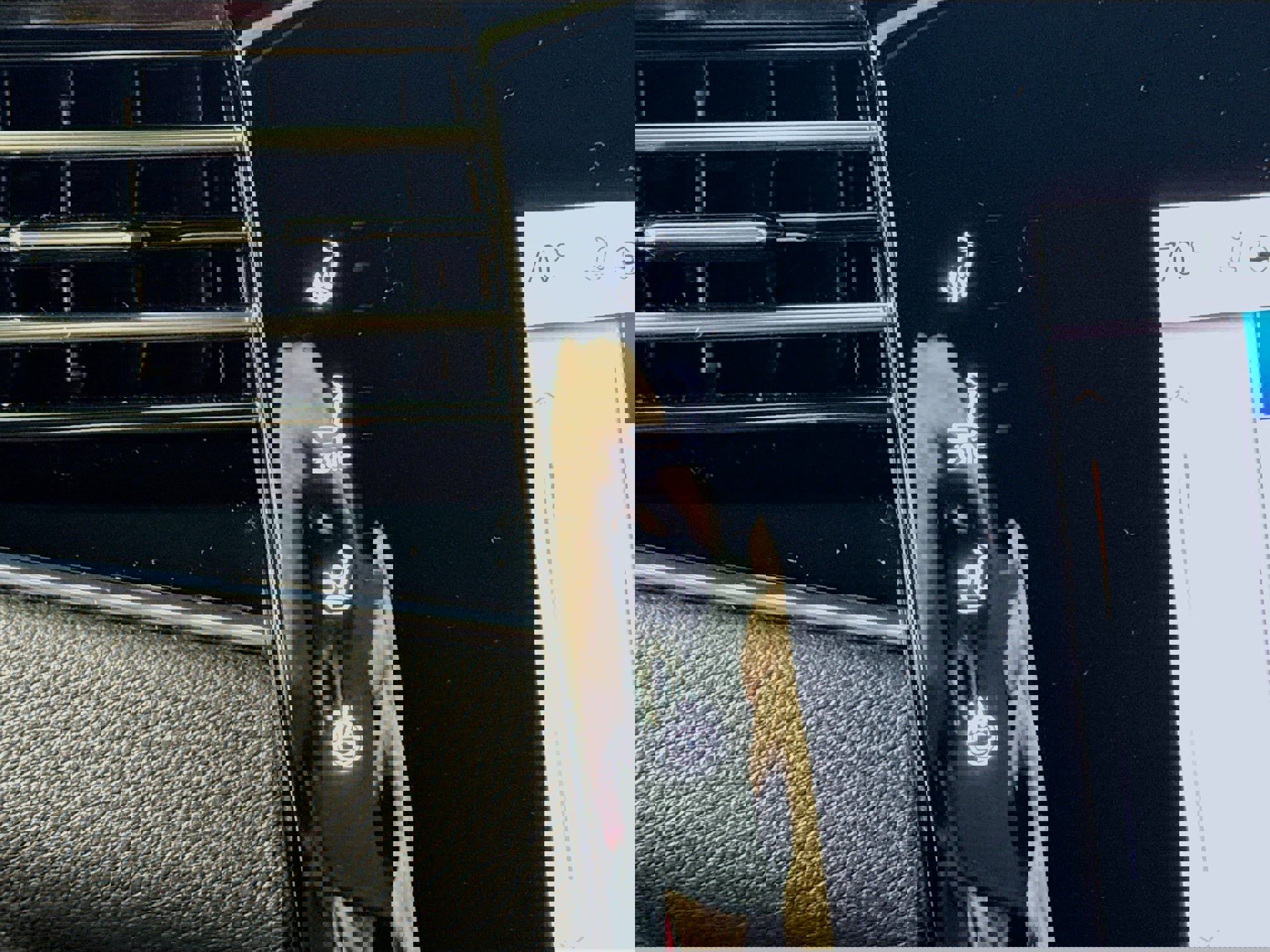 Used 2022 Jeep Wagoneer Series II w/ Convenience Group I image 5