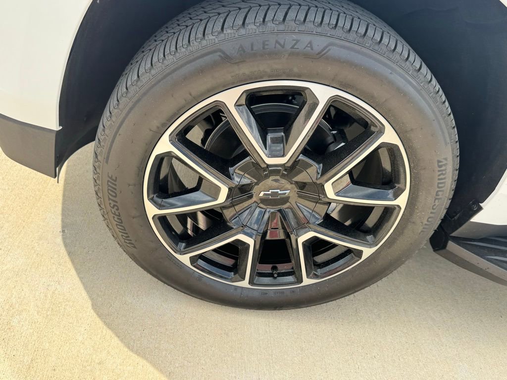 Used 2024 Chevrolet Tahoe RST w/ Luxury Package image 8