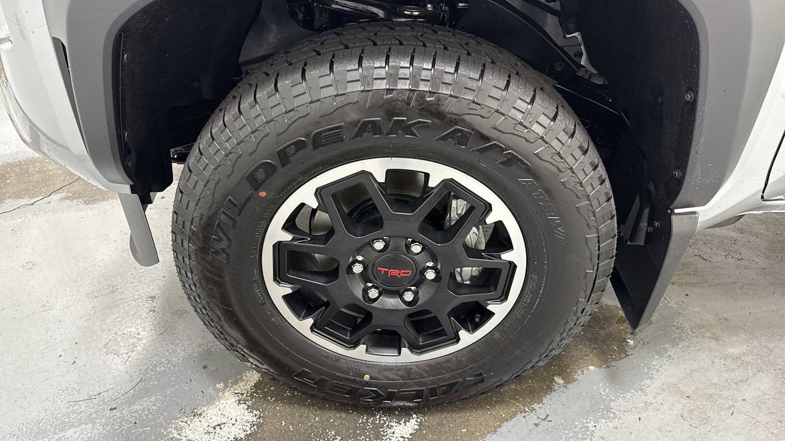 New 2025 Toyota Tacoma TRD Off-Road image 10