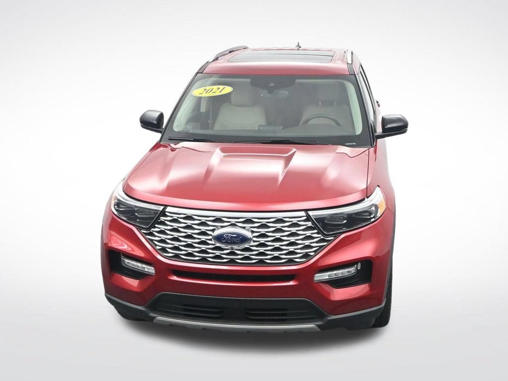 Used 2021 Ford Explorer Platinum w/ Equipment Group 601A AWD/4WD image 31