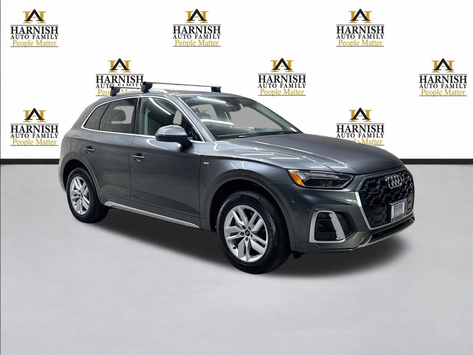 Used 2023 Audi Q5 2.0T Premium w/ Convenience Package AWD/4WD image 3