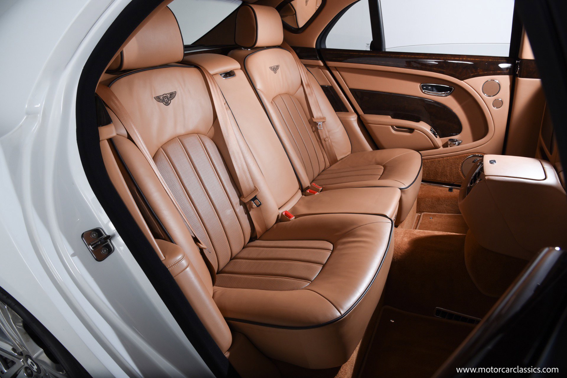 Used 2012 Bentley Mulsanne RWD image 25